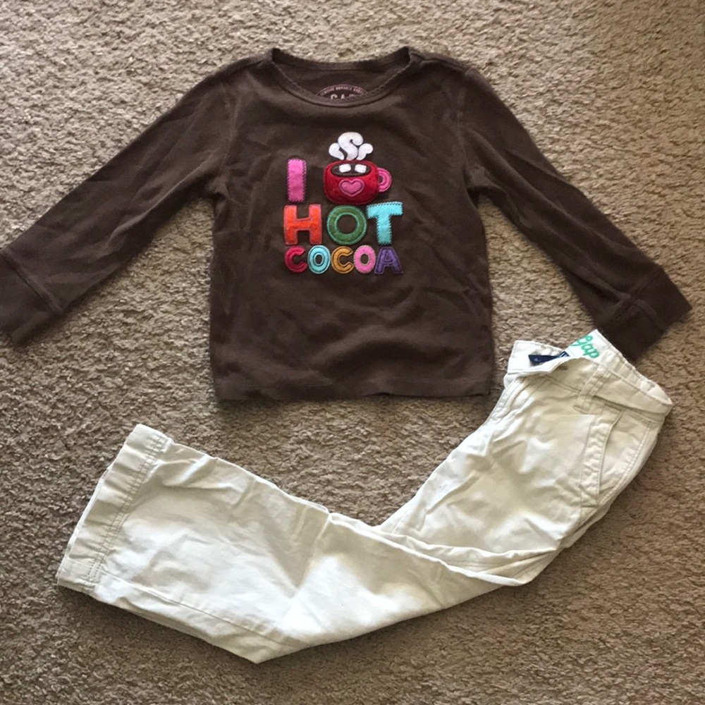 Gap Size 4T shirt